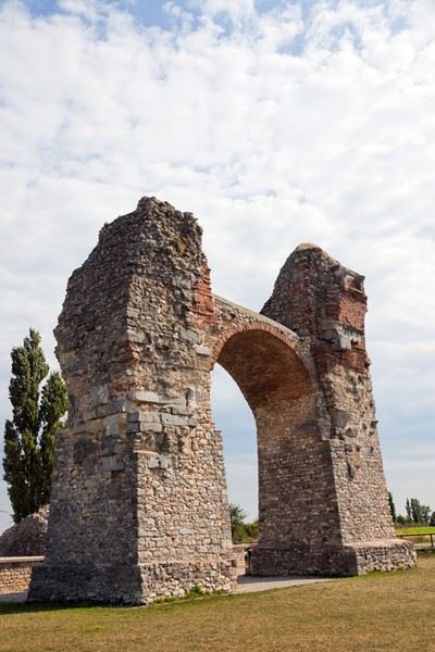 Petronell Carnuntum Ruine